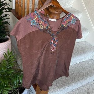 Sundance Brown Embroidered Top
